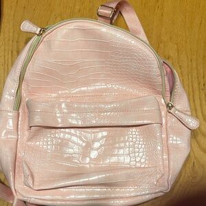 Pink Crocodile-Embossed Women's Backpack